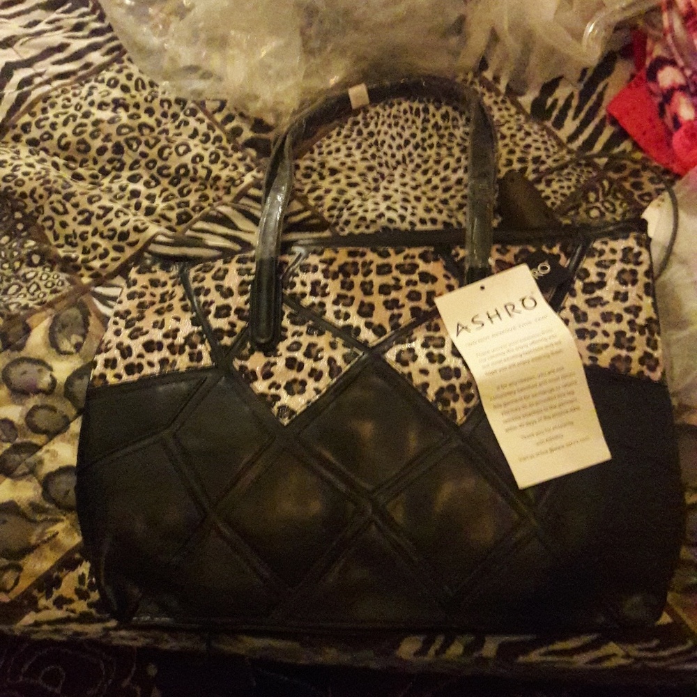 Handbag - Picture 3 of 5